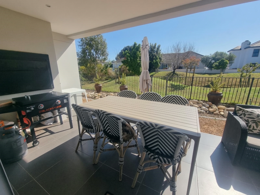 To Let 3 Bedroom Property for Rent in Val De Vie Estate Western Cape